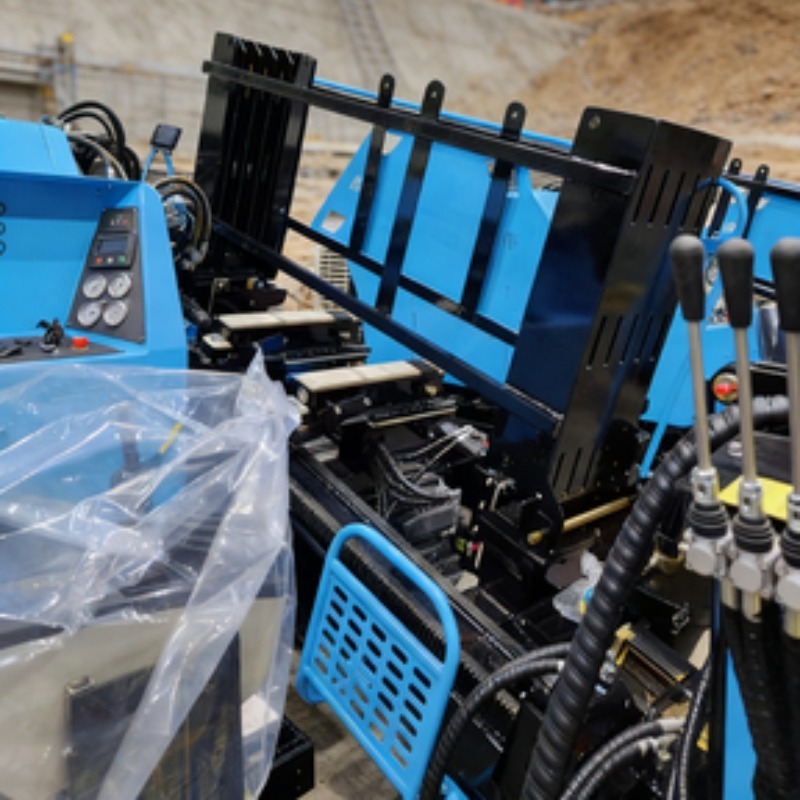 Heavy Equipment Drilling Rig - Wiertnica horyzontalna kierunkowa o udźwigu 50
